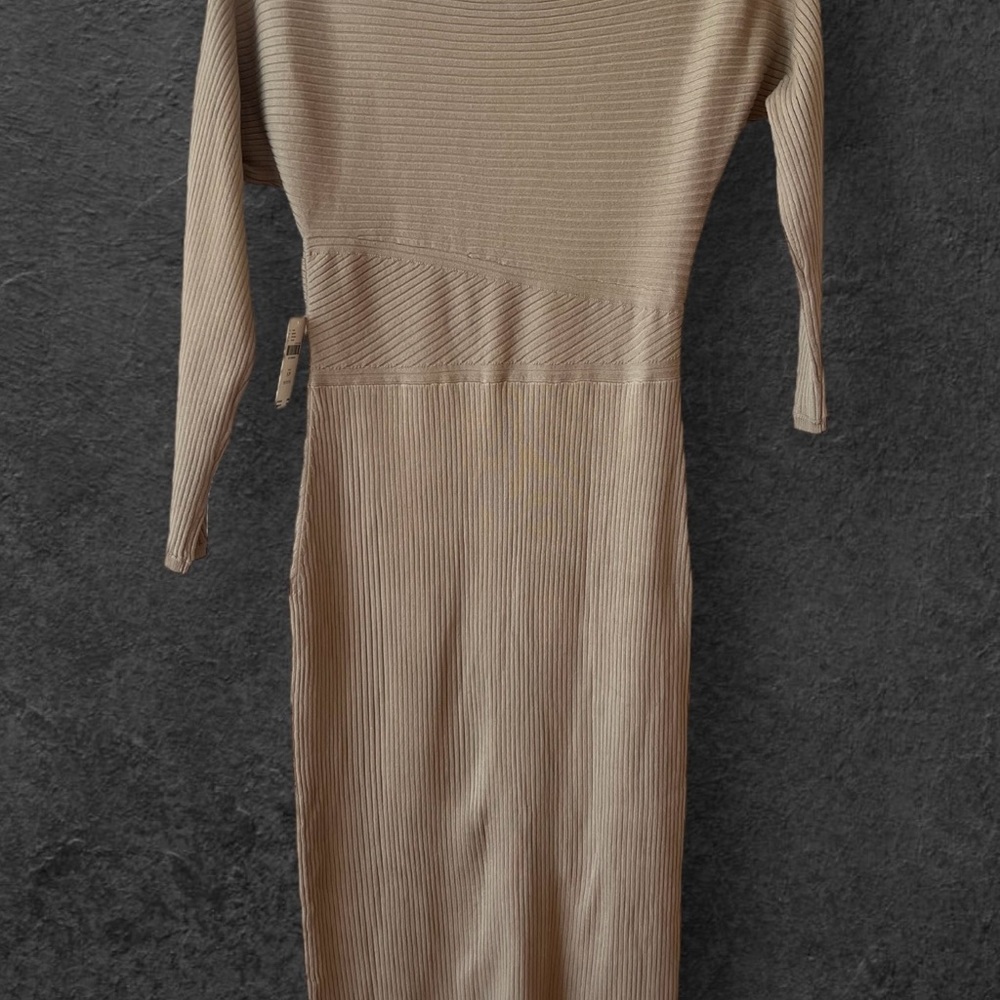 Anthropologie Petites Off-the-Shoulder Slim Knit Midi Dress Taupe Size SP - Picture 12 of 14
